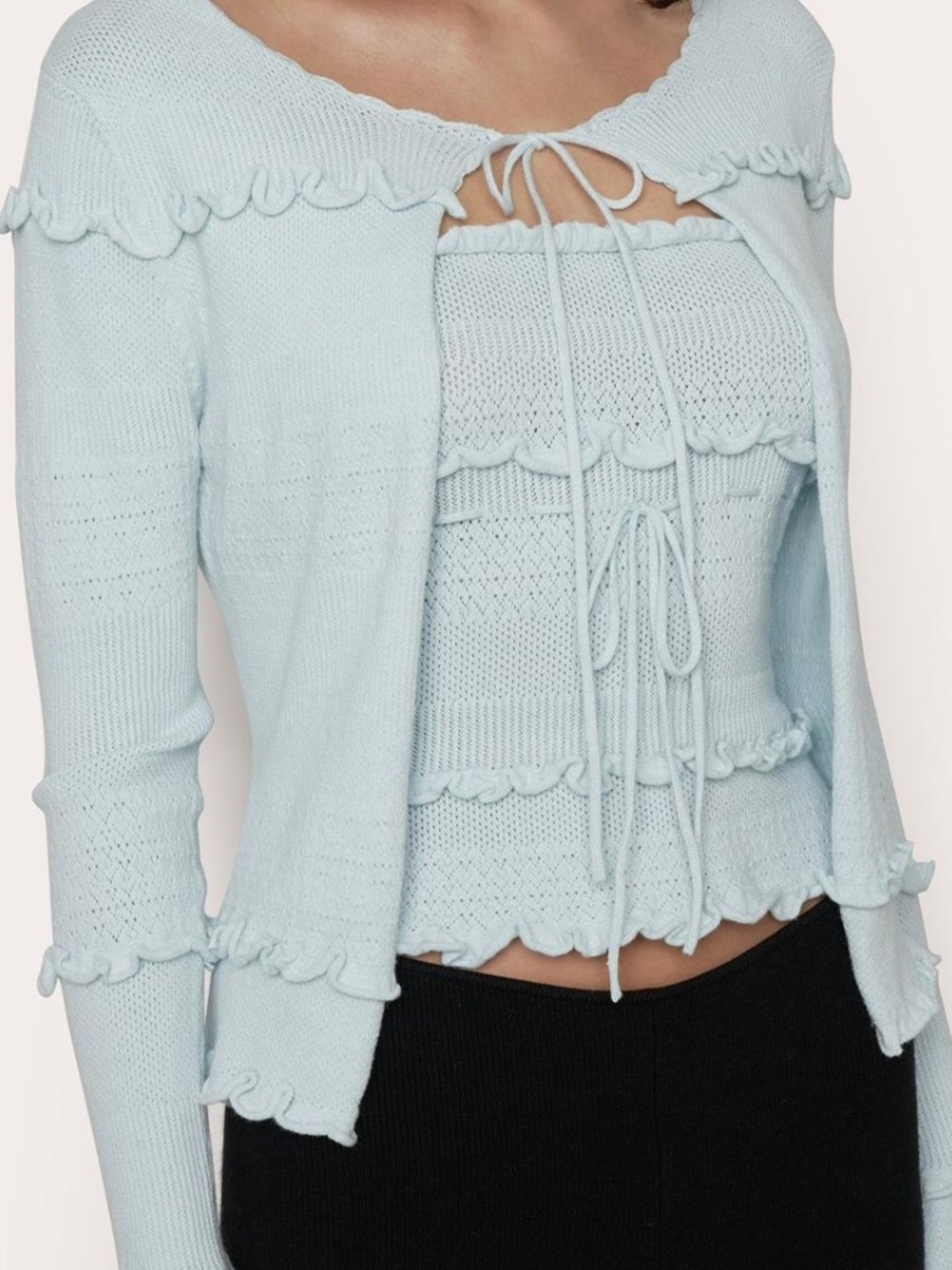 Danielle Guizio balena crochet cardigan